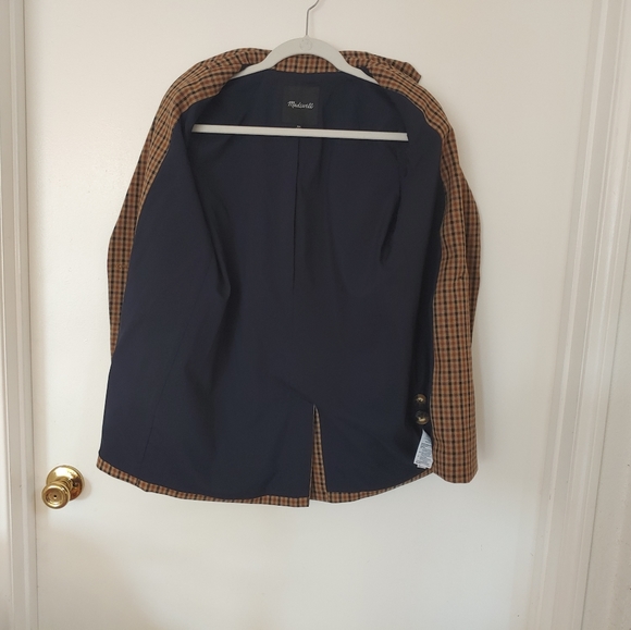 Caldwell Double-Breasted Blazer in Desert Check - Picture 6 of 10